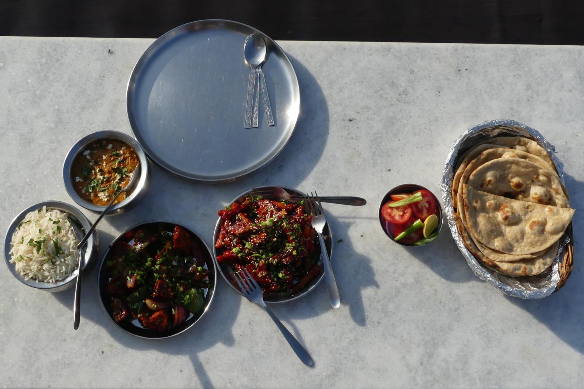 Chillout - A Boutique Hotel & Rooftop Restaurant Jaipur Bagian luar foto